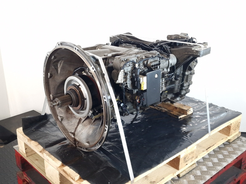 Mercedes Benz G211-12 Gearbox - Caja de cambios: foto 1 Mercedes Benz G211-12 Gearbox - Caja de cambios: foto 1