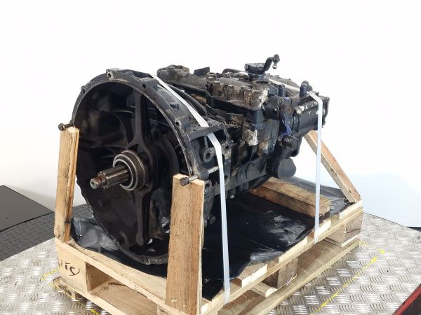 ZF 6S1000TO Gearbox - Caja de cambios: foto 1 ZF 6S1000TO Gearbox - Caja de cambios: foto 1