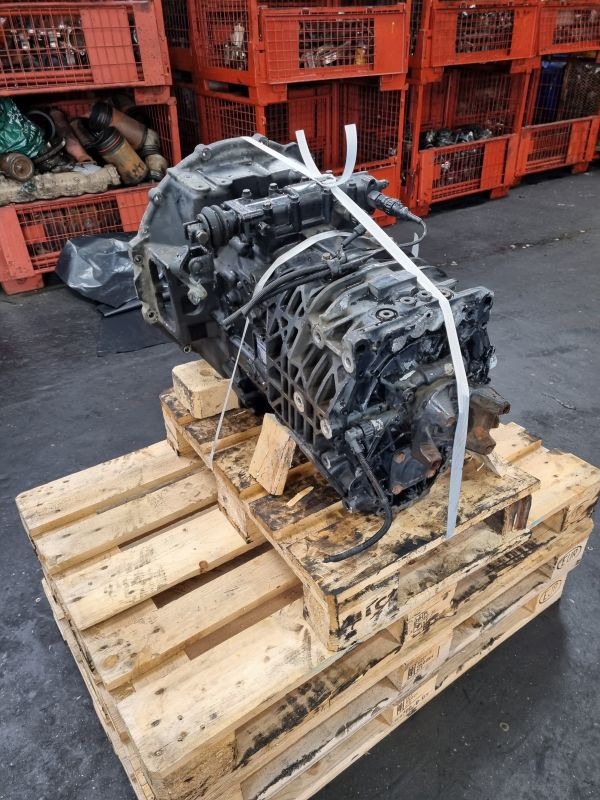 ZF 6S1200TD G670 - Caja de cambios: foto 1 ZF 6S1200TD G670 - Caja de cambios: foto 1