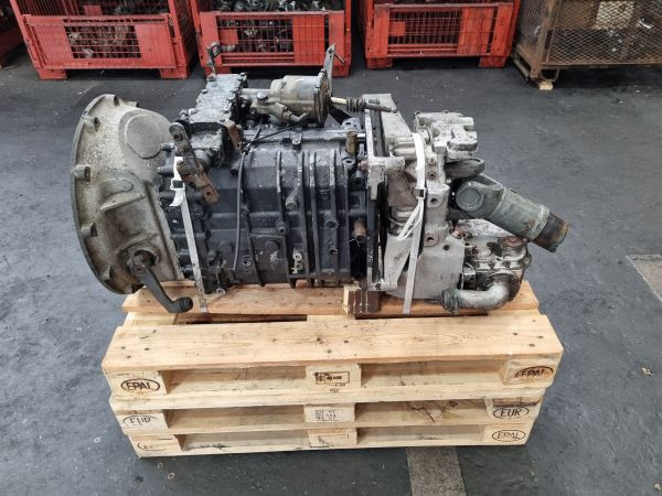 ZF 6S85 with voith Retarder Gearbox - Caja de cambios: foto 3 ZF 6S85 with voith Retarder Gearbox - Caja de cambios: foto 3