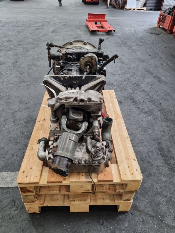 ZF 6S85 with voith Retarder Gearbox - Caja de cambios: foto 5 ZF 6S85 with voith Retarder Gearbox - Caja de cambios: foto 5