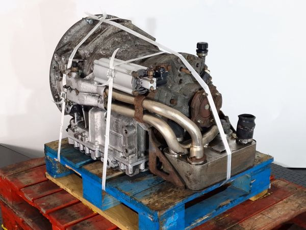 ZF Ecomat 2 6HP502C Gearbox - Caja de cambios: foto 4 ZF Ecomat 2 6HP502C Gearbox - Caja de cambios: foto 4