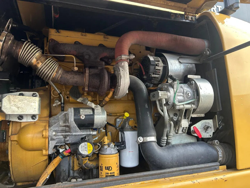 Excavadora de ruedas Caterpillar M315D: foto 8 Excavadora de ruedas Caterpillar M315D: foto 8