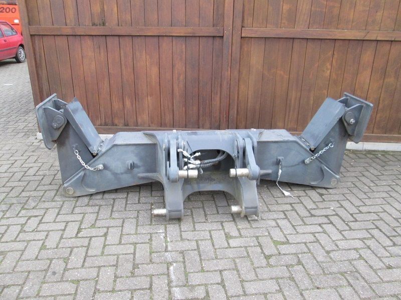 Doosan DX140W outriggers - Implemento para Excavadora de ruedas: foto 2 Doosan DX140W outriggers - Implemento para Excavadora de ruedas: foto 2