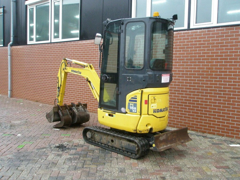 Komatsu PC16R-3HS - Miniexcavadora: foto 2 Komatsu PC16R-3HS - Miniexcavadora: foto 2