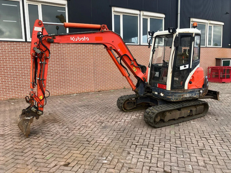 Kubota KX121-3a - Miniexcavadora: foto 1 Kubota KX121-3a - Miniexcavadora: foto 1