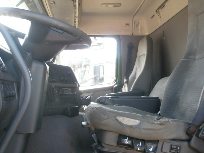 Camión con equipo de cable, Camión grúa Volvo FM 9.260: foto 9