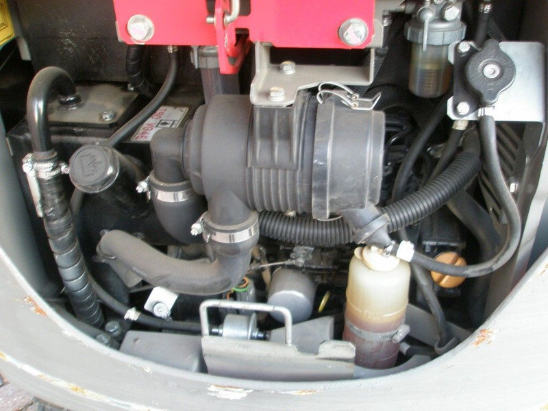 Yanmar SV17 - Miniexcavadora: foto 5 Yanmar SV17 - Miniexcavadora: foto 5