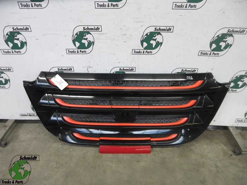 DAF 2048272 GRILL DAF XF 480 EURO 6 MODEL 2020 - Parrilla para Camión: foto 1 DAF 2048272 GRILL DAF XF 480 EURO 6 MODEL 2020 - Parrilla para Camión: foto 1