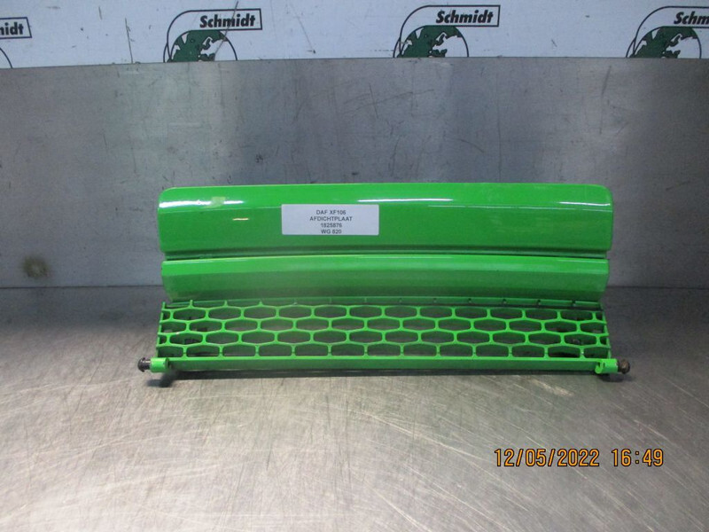 DAF 2050649 // 2050648 // 1825876 GRILL DELEN XF 450 EURO 6 - Parrilla para Camión: foto 2 DAF 2050649 // 2050648 // 1825876 GRILL DELEN XF 450 EURO 6 - Parrilla para Camión: foto 2