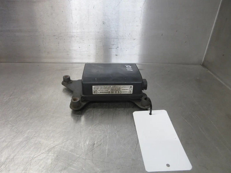 DAF 2109334 // 2264066 // 446 067 035 RADAR SENSOR DAF XF CF MODEL 2022 - Sistema eléctrico para Camión: foto 3 DAF 2109334 // 2264066 // 446 067 035 RADAR SENSOR DAF XF CF MODEL 2022 - Sistema eléctrico para Camión: foto 3