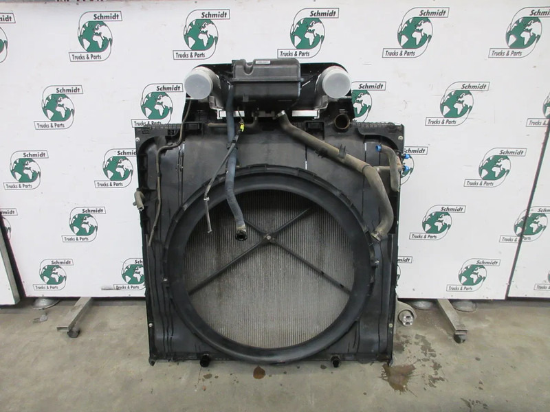 DAF 2204691 // 2050841 // 2125896 KOELER PAKKET DAF XF 480 MODEL 2020 - Radiador para Camión: foto 4 DAF 2204691 // 2050841 // 2125896 KOELER PAKKET DAF XF 480 MODEL 2020 - Radiador para Camión: foto 4