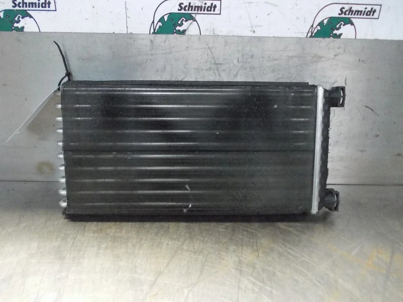 DAF XF106 1454123 RADIATEUR EURO 6 - Pieza de aire acondicionado para Camión: foto 2 DAF XF106 1454123 RADIATEUR EURO 6 - Pieza de aire acondicionado para Camión: foto 2