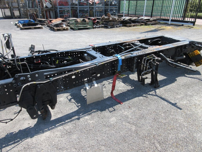 Iveco 5802420188 CHASSIS COMPLEET 440S46 S WAY 2021 - Bastidor/ Chasis para Camión: foto 5 Iveco 5802420188 CHASSIS COMPLEET 440S46 S WAY 2021 - Bastidor/ Chasis para Camión: foto 5
