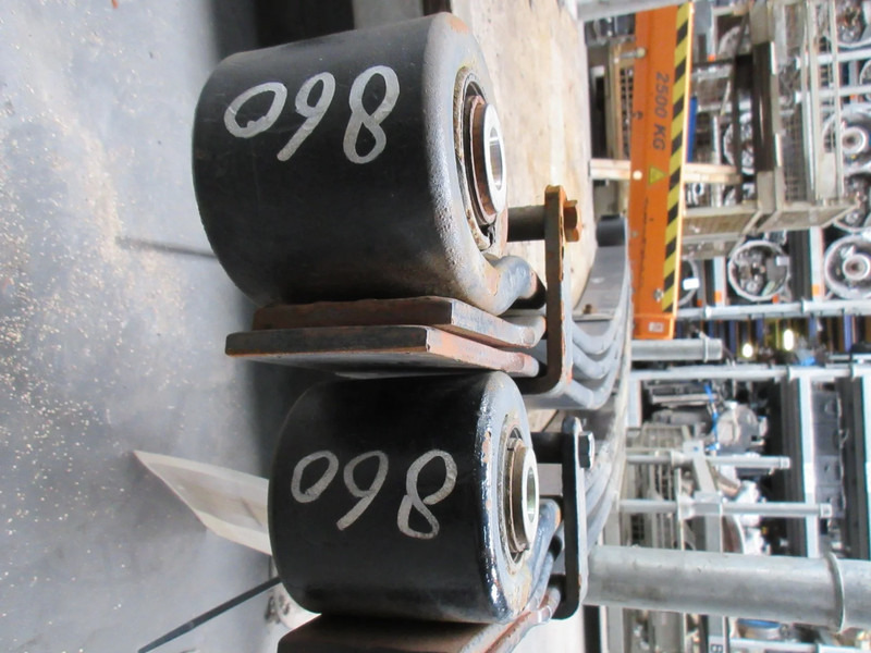 Iveco 8169109 BLADVEER 3 BLADS IVECO S WAY MODEL 2021 - Suspensión de ballestas para Camión: foto 4 Iveco 8169109 BLADVEER 3 BLADS IVECO S WAY MODEL 2021 - Suspensión de ballestas para Camión: foto 4