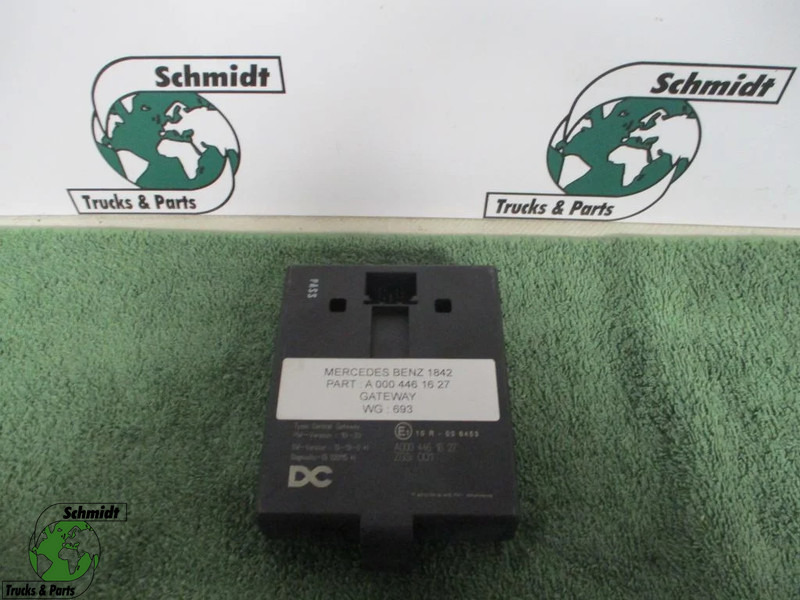 Mercedes-Benz A 000 446 16 27 CENTRAL GATEWAY - ZGS 001 - Sistema eléctrico para Camión: foto 1 Mercedes-Benz A 000 446 16 27 CENTRAL GATEWAY - ZGS 001 - Sistema eléctrico para Camión: foto 1