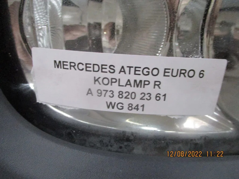 Mercedes-Benz A 967 885 02 03// 03 03// 01 08 BUMPER COMPLEET MET LAMEPEN 916 ATEGO MODEL 2016 - Parachoques para Camión: foto 4 Mercedes-Benz A 967 885 02 03// 03 03// 01 08 BUMPER COMPLEET MET LAMEPEN 916 ATEGO MODEL 2016 - Parachoques para Camión: foto 4