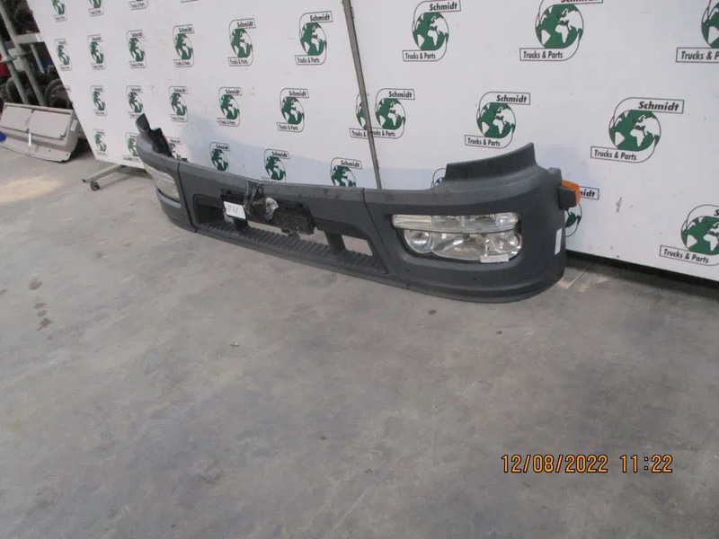 Mercedes-Benz A 967 885 02 03// 03 03// 01 08 BUMPER COMPLEET MET LAMEPEN 916 ATEGO MODEL 2016 - Parachoques para Camión: foto 2 Mercedes-Benz A 967 885 02 03// 03 03// 01 08 BUMPER COMPLEET MET LAMEPEN 916 ATEGO MODEL 2016 - Parachoques para Camión: foto 2