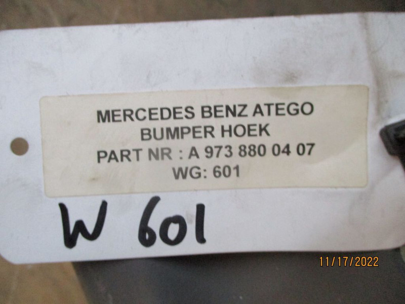 Mercedes-Benz A 973 880 04 07 BUMPER HOEK ATEGO EURO 5 - Parachoques para Camión: foto 2 Mercedes-Benz A 973 880 04 07 BUMPER HOEK ATEGO EURO 5 - Parachoques para Camión: foto 2