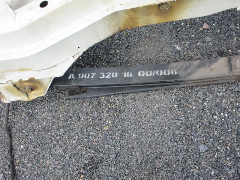 Mercedes-Benz SPRINTER CHASSIS 2 X OP VOORRAAD 515 & 516 MODEL 2023 - Bastidor/ Chasis para Furgoneta: foto 4 Mercedes-Benz SPRINTER CHASSIS 2 X OP VOORRAAD 515 & 516 MODEL 2023 - Bastidor/ Chasis para Furgoneta: foto 4