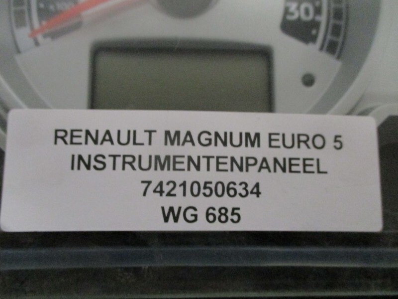 Renault MAGNUM 7421050634 INSTRUMENTENPANEEL EURO 5 - Salpicadero para Camión: foto 3 Renault MAGNUM 7421050634 INSTRUMENTENPANEEL EURO 5 - Salpicadero para Camión: foto 3