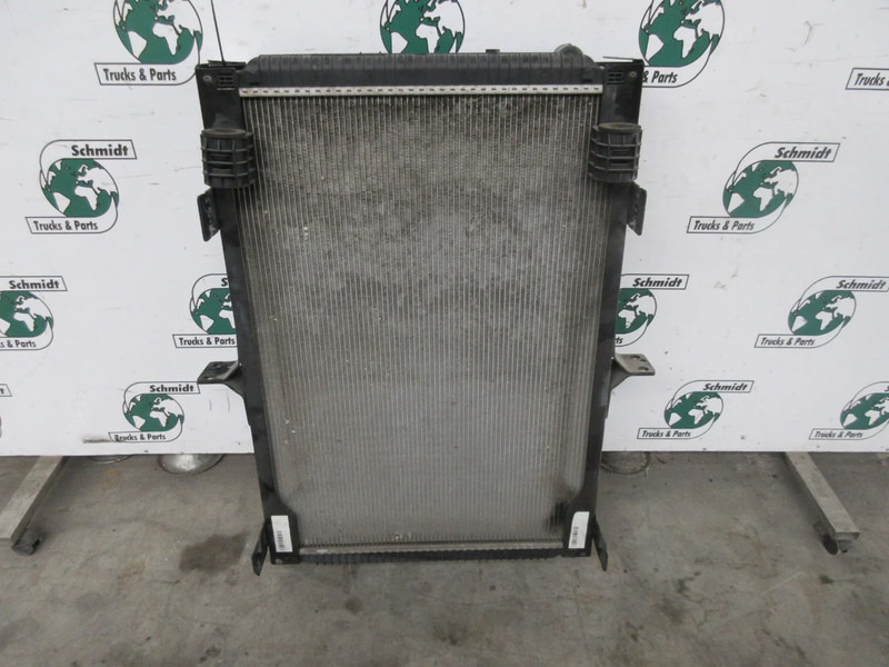 Renault PREMIUM 7421699253 RADIATEUR HELA 8MK 376 745- 151 - Radiador para Camión: foto 2 Renault PREMIUM 7421699253 RADIATEUR HELA 8MK 376 745- 151 - Radiador para Camión: foto 2
