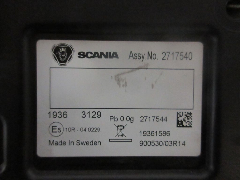 Scania R410 2717540 INSTRUMENTENPANEEL EURO 6 MODEL 2020 - Salpicadero para Camión: foto 2 Scania R410 2717540 INSTRUMENTENPANEEL EURO 6 MODEL 2020 - Salpicadero para Camión: foto 2