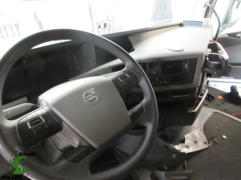 Volvo Dashboard volvo model 2018 euro 6 compleet - Salpicadero para Camión: foto 1 Volvo Dashboard volvo model 2018 euro 6 compleet - Salpicadero para Camión: foto 1