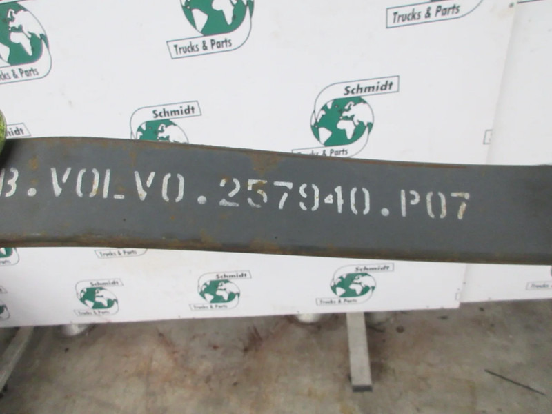 Volvo FH420 257940 BLADVEER VOOR EURO 6 - Suspensión de ballestas para Camión: foto 5 Volvo FH420 257940 BLADVEER VOOR EURO 6 - Suspensión de ballestas para Camión: foto 5