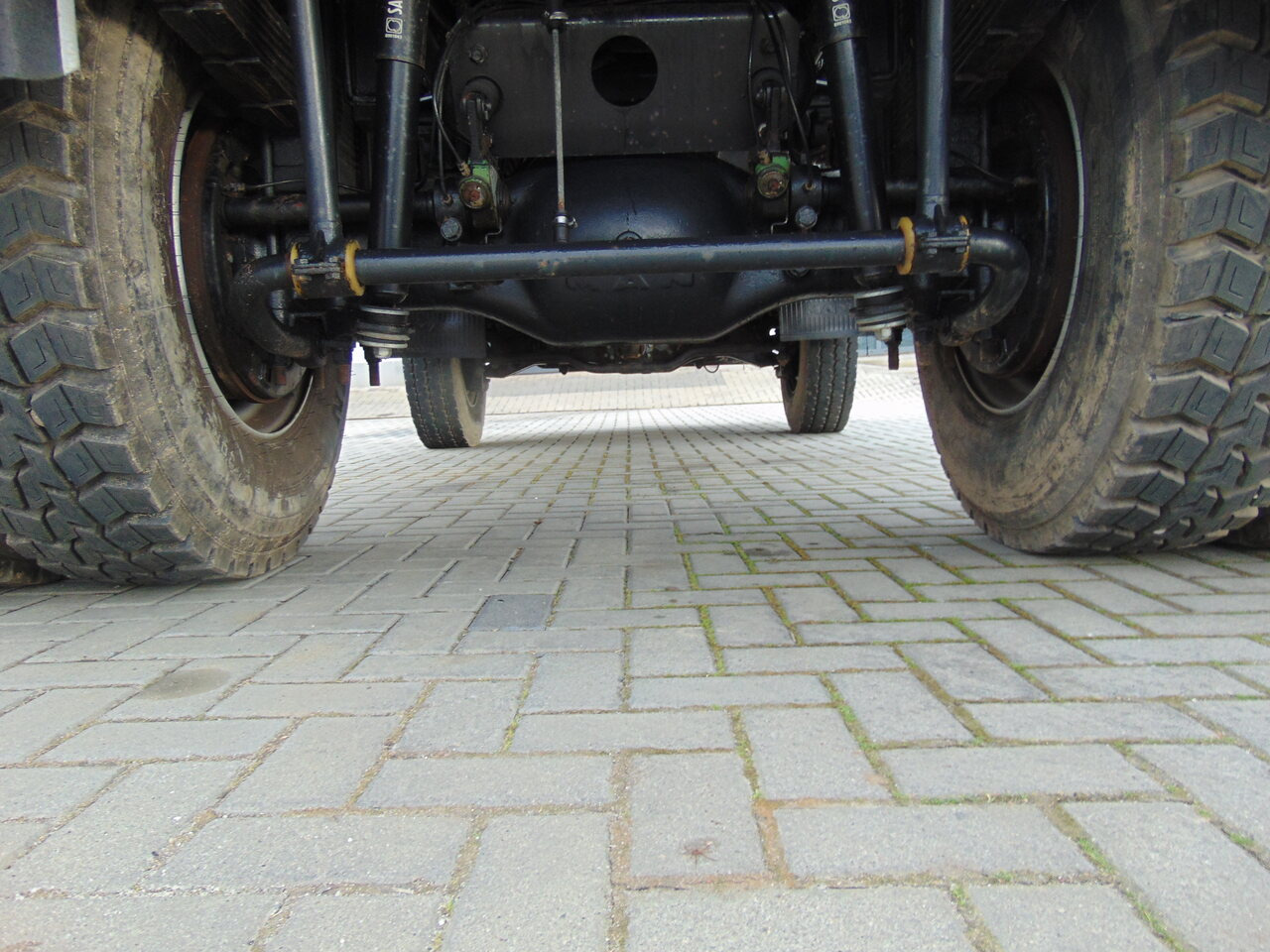 Camión volquete MAN 18-224 4x4 KIPER: foto 18