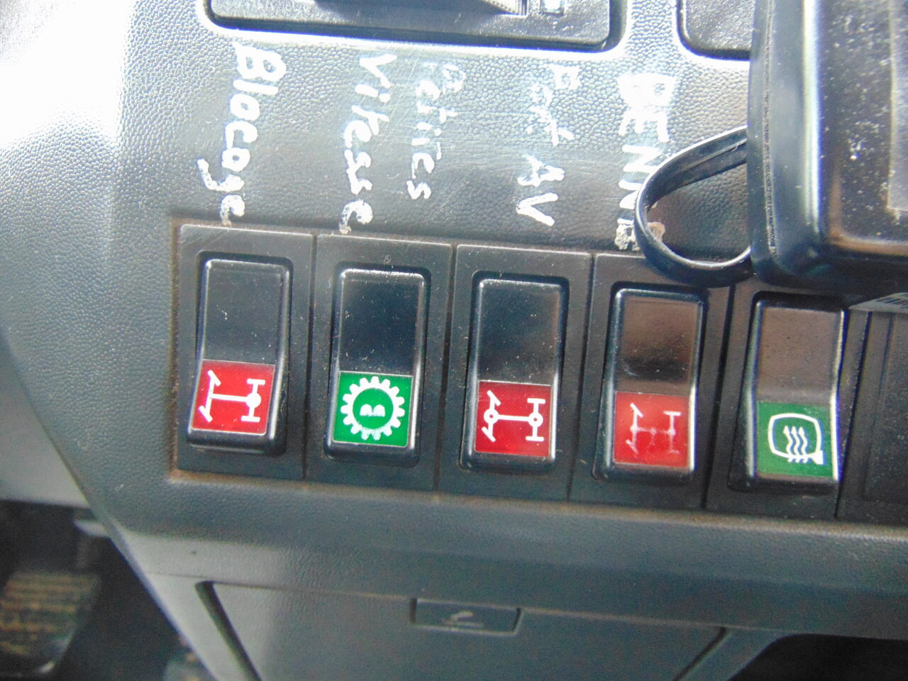 Camión volquete MAN 18-224 4x4 KIPER: foto 22