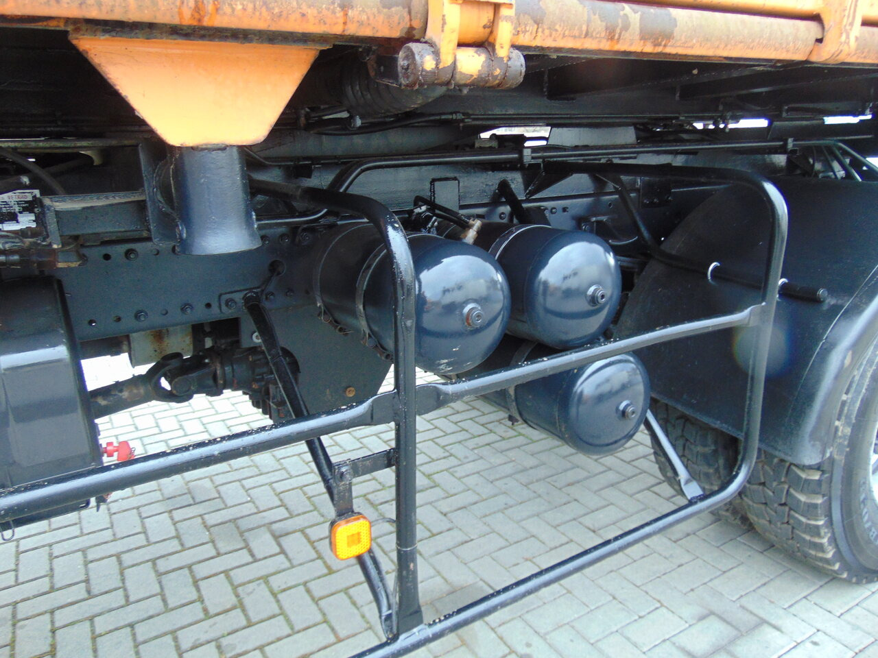 Camión volquete MAN 18-224 4x4 KIPER: foto 15