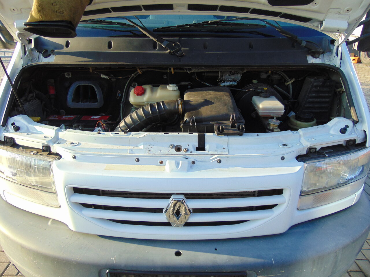 Plataforma elevadora RENAULT Mascott 2,8dCi 110 L2H3 France Elevateur 152TTF 162TTF: foto 21