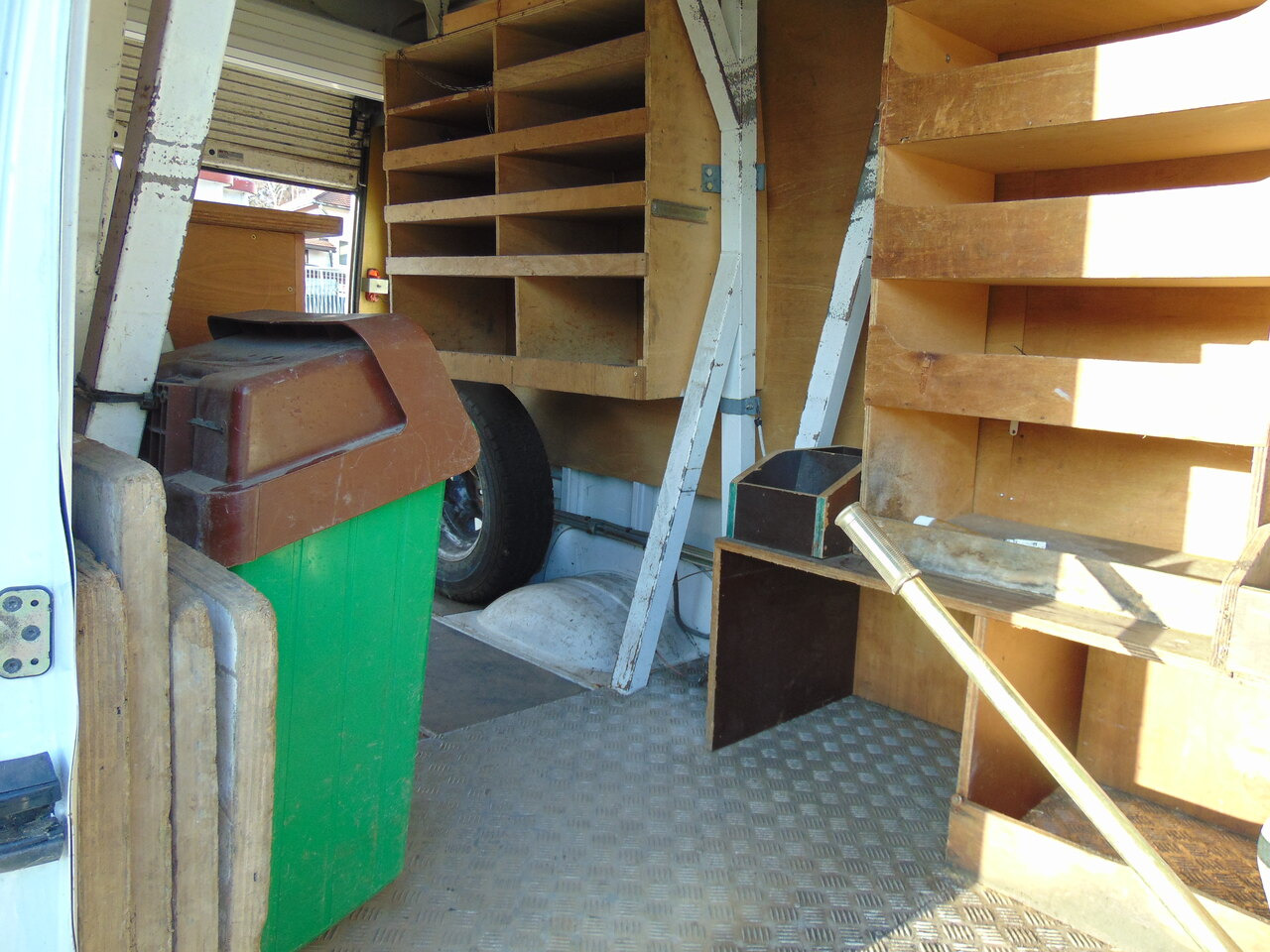 Plataforma elevadora RENAULT Mascott 2,8dCi 110 L2H3 France Elevateur 152TTF 162TTF: foto 14