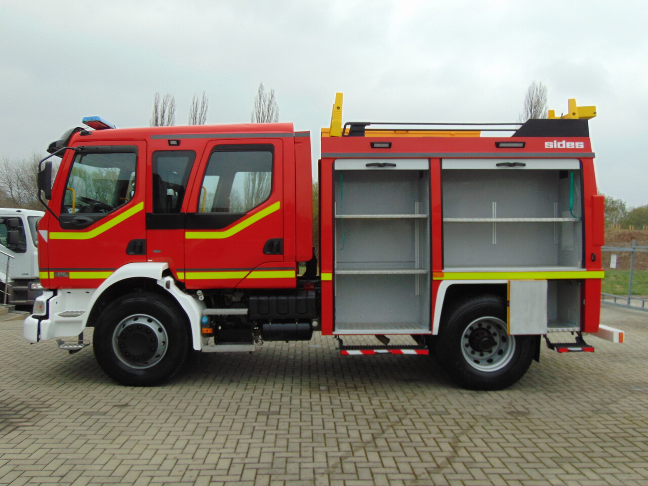 Camión de bomberos RENAULT Midlum 270dCi SIDES TOP: foto 8