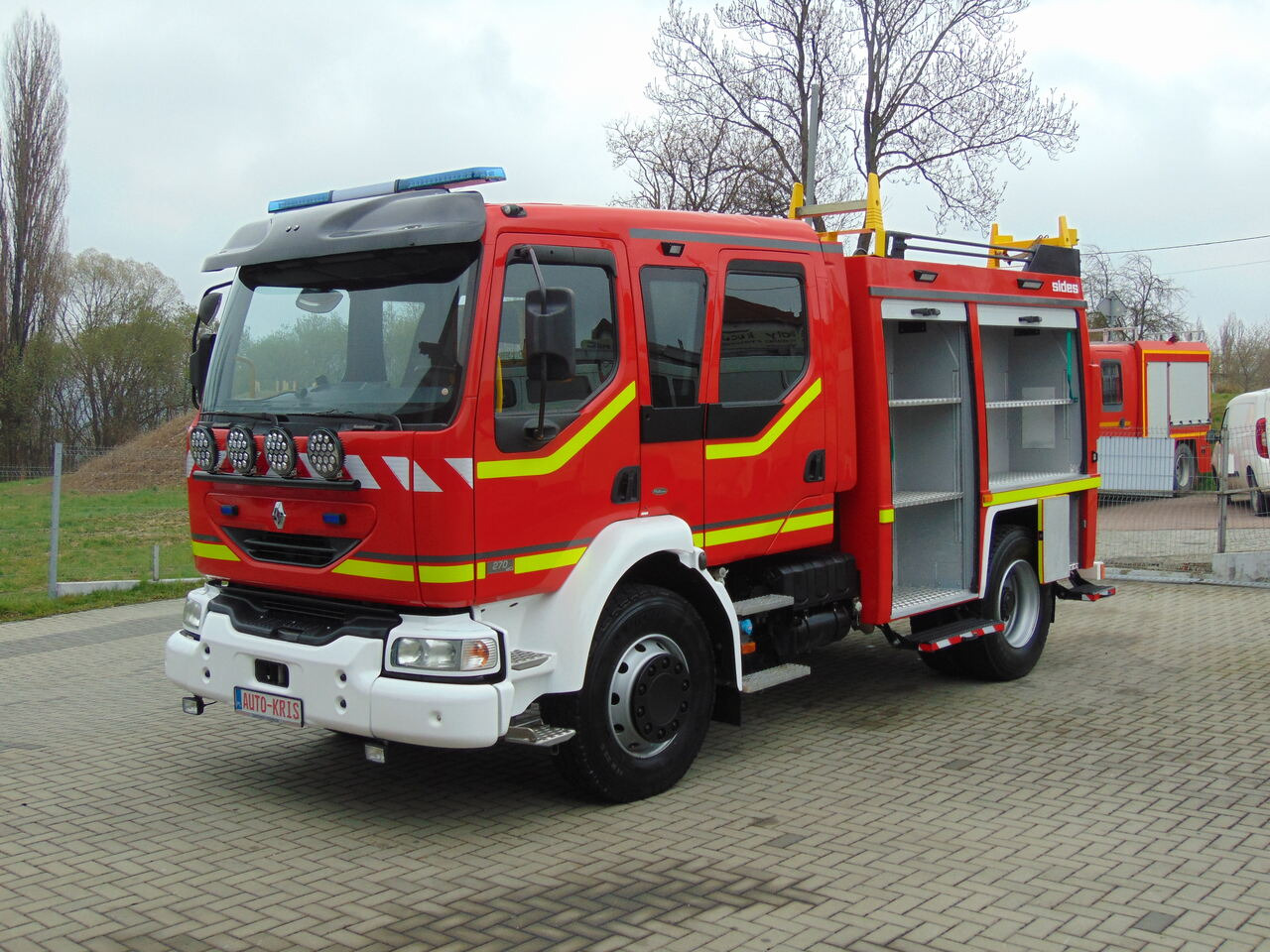 Camión de bomberos RENAULT Midlum 270dCi SIDES TOP: foto 26