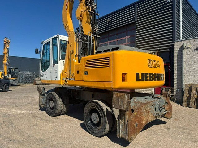 Liebherr A 904 C Litronic + Grab - Manipulador de materiales: foto 2 Liebherr A 904 C Litronic + Grab - Manipulador de materiales: foto 2