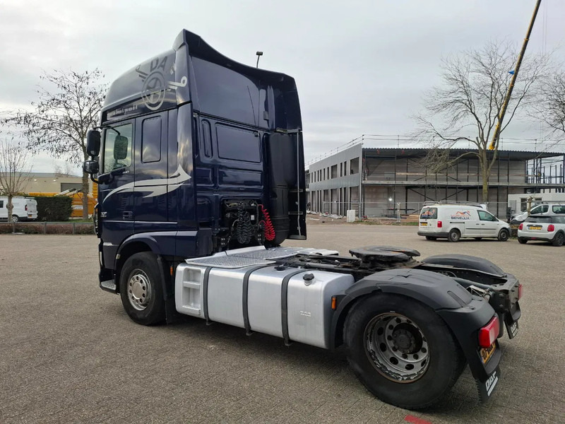 DAF XF106-440 / NL TRUCK / TUV:19-03-2026 / SMART TACHO / ACC / LWDS / FRIDGE / FULL SPOILER / AUTOMATIC / EURO-6 / 2016 - Cabeza tractora: foto 3 DAF XF106-440 / NL TRUCK / TUV:19-03-2026 / SMART TACHO / ACC / LWDS / FRIDGE / FULL SPOILER / AUTOMATIC / EURO-6 / 2016 - Cabeza tractora: foto 3