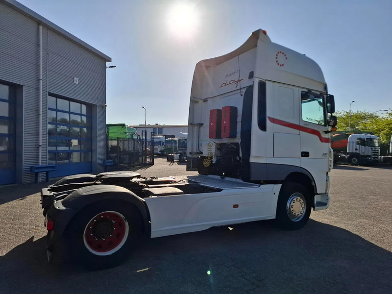 DAF XF106-460 / INTARDER / TUV:28-11-2025 / GVW:50TON / NL TRUCK / ADR / FULL SPOILER / NAVI / FRIDGE / AUTOMATIC / EURO-6 / 2014 - Cabeza tractora: foto 5 DAF XF106-460 / INTARDER / TUV:28-11-2025 / GVW:50TON / NL TRUCK / ADR / FULL SPOILER / NAVI / FRIDGE / AUTOMATIC / EURO-6 / 2014 - Cabeza tractora: foto 5