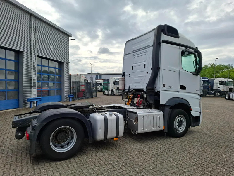 Mercedes-Benz Actros 1945 / DOUBLE TANK / ONLY:508736 KM / 2XBED / FRIDGE / AUTOMATIC / EURO-6 / 2015 - Cabeza tractora: foto 5 Mercedes-Benz Actros 1945 / DOUBLE TANK / ONLY:508736 KM / 2XBED / FRIDGE / AUTOMATIC / EURO-6 / 2015 - Cabeza tractora: foto 5