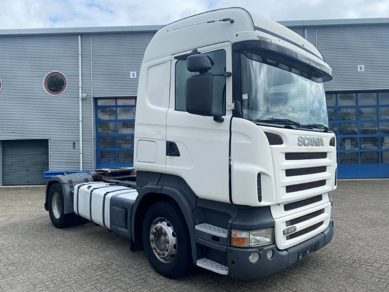 Scania R420 / RETARDER / HYDRAULICS / NO ADBLUE / MANUAL / EURO-3 / 2005 - Cabeza tractora: foto 2 Scania R420 / RETARDER / HYDRAULICS / NO ADBLUE / MANUAL / EURO-3 / 2005 - Cabeza tractora: foto 2