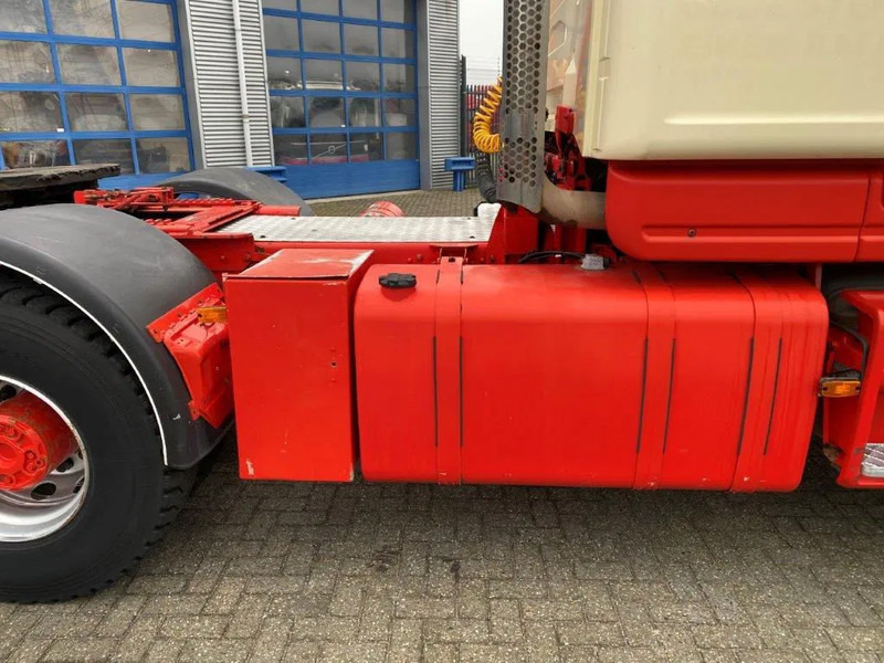 Cabeza tractora Scania T144-460 / HYDRAULICS / RETARDER / BIG AXLE / FULL STEEL / BELGIUM TRUCK / VERY NICE STATE / ONLY 449974-KM / 6X4 / EURO2 / 2001: foto 10