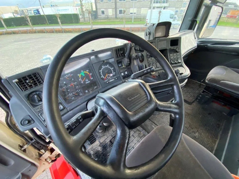 Cabeza tractora Scania T144-460 / HYDRAULICS / RETARDER / BIG AXLE / FULL STEEL / BELGIUM TRUCK / VERY NICE STATE / ONLY 449974-KM / 6X4 / EURO2 / 2001: foto 14