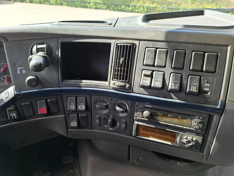 Cabeza tractora Volvo FH13-540 / HYDRAULICS / VEB+ / TUV:01-04-2026 / FRIDGE / AIRCO / SIDESKIRTS / AUTOMATIC / EURO-5 / 2012: foto 17