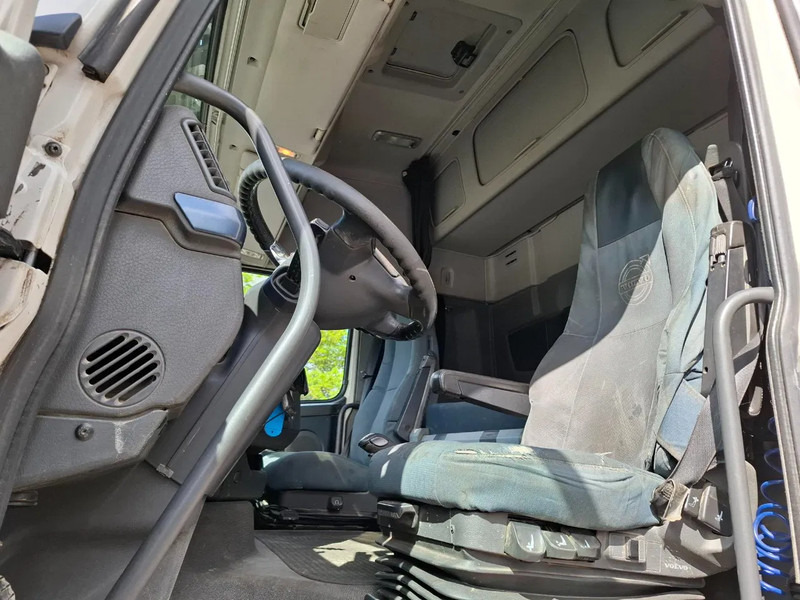 Cabeza tractora Volvo FH13-540 / HYDRAULICS / VEB+ / TUV:01-04-2026 / FRIDGE / AIRCO / SIDESKIRTS / AUTOMATIC / EURO-5 / 2012: foto 11
