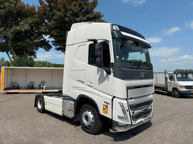 Volvo FH5-500 / ENGINE RUNNING / TURBO COMPOUND / ONLY:434243 KM / VEB+ / PARKCOOL / DOUBLE TANK / EURO-6 / 2021 - Cabeza tractora: foto 2 Volvo FH5-500 / ENGINE RUNNING / TURBO COMPOUND / ONLY:434243 KM / VEB+ / PARKCOOL / DOUBLE TANK / EURO-6 / 2021 - Cabeza tractora: foto 2