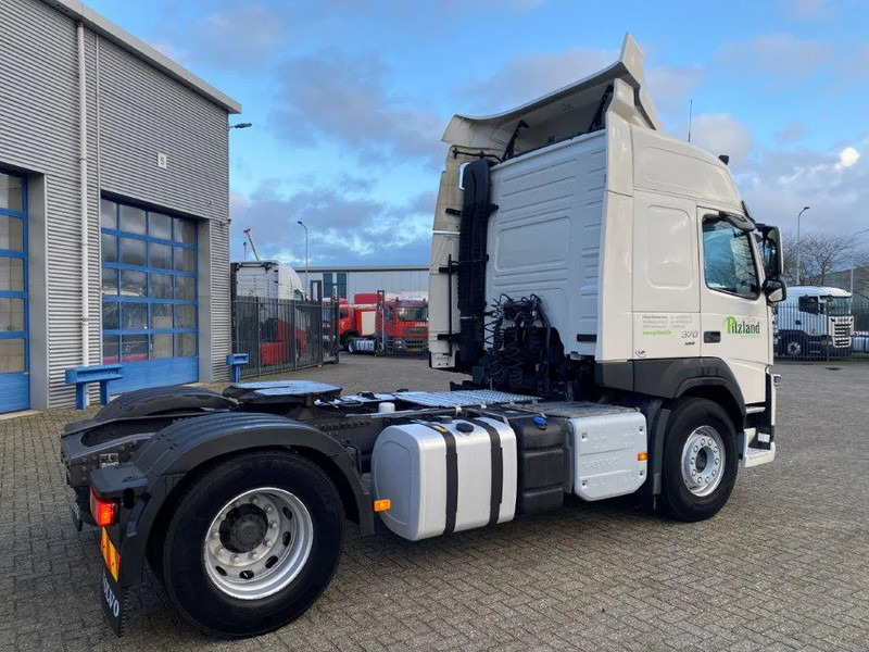 Volvo FM11-370 / GERMAN TRUCK / KB CHASSIS / VEB / ACC / LWDS / DOUBLE TANK / ONLY:763562 KM / AIRCO / AUTOMATIC / EURO-6 / 2018 - Cabeza tractora: foto 5 Volvo FM11-370 / GERMAN TRUCK / KB CHASSIS / VEB / ACC / LWDS / DOUBLE TANK / ONLY:763562 KM / AIRCO / AUTOMATIC / EURO-6 / 2018 - Cabeza tractora: foto 5