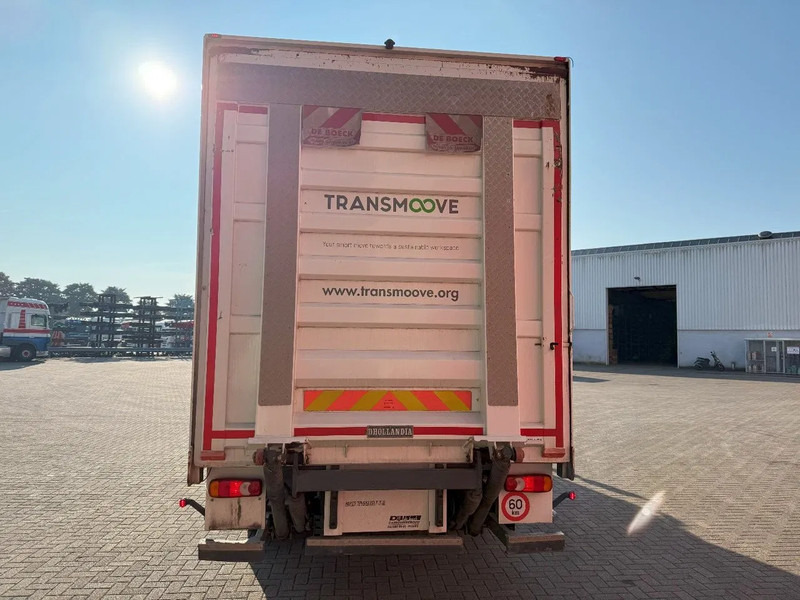 DAF CF 230 / ENGINE RUNNING / ONLY:286284 KM / ACC / LWDS / PLATFORM 2000 KG / 3SEATS / AUTOMATIC / EURO-6 / 2018 - Camión caja cerrada: foto 4 DAF CF 230 / ENGINE RUNNING / ONLY:286284 KM / ACC / LWDS / PLATFORM 2000 KG / 3SEATS / AUTOMATIC / EURO-6 / 2018 - Camión caja cerrada: foto 4