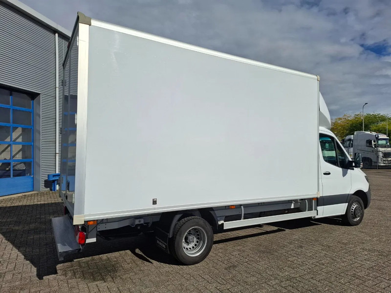 Furgón Mercedes-Benz Sprinter 516 CDI / DOUBLE AIR REAR / CLEAN NL VAN / TUV:19-03-2026 / MBUX / NAVI / KEYLESS START / DAB RADIO / 3SEATS / AUTOMATIC / 2021: foto 6