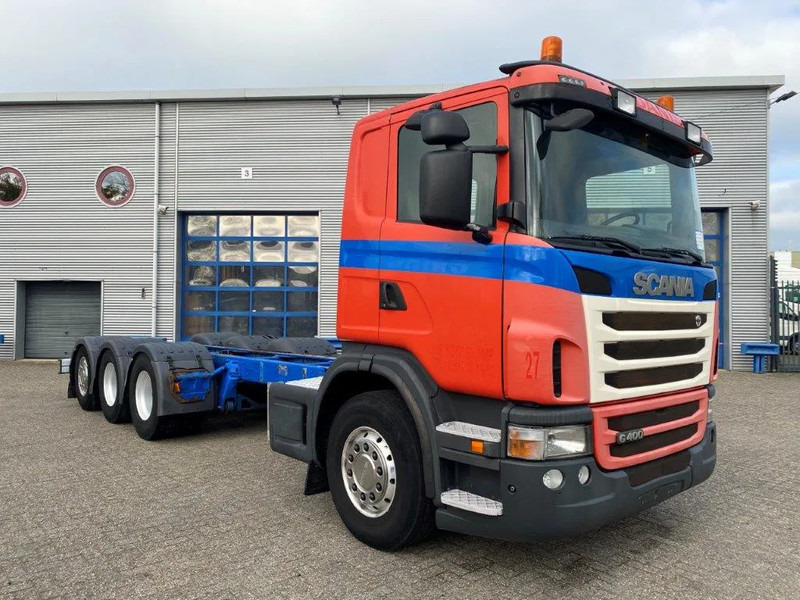 Scania G400 / 8X4 / 9TON FRONT AXLE / PTO / LIFT+LENKACHSE / ALCOA'S / AIRCO / MANUAL / EURO-5 / 2011 - Camión chasis: foto 2 Scania G400 / 8X4 / 9TON FRONT AXLE / PTO / LIFT+LENKACHSE / ALCOA'S / AIRCO / MANUAL / EURO-5 / 2011 - Camión chasis: foto 2